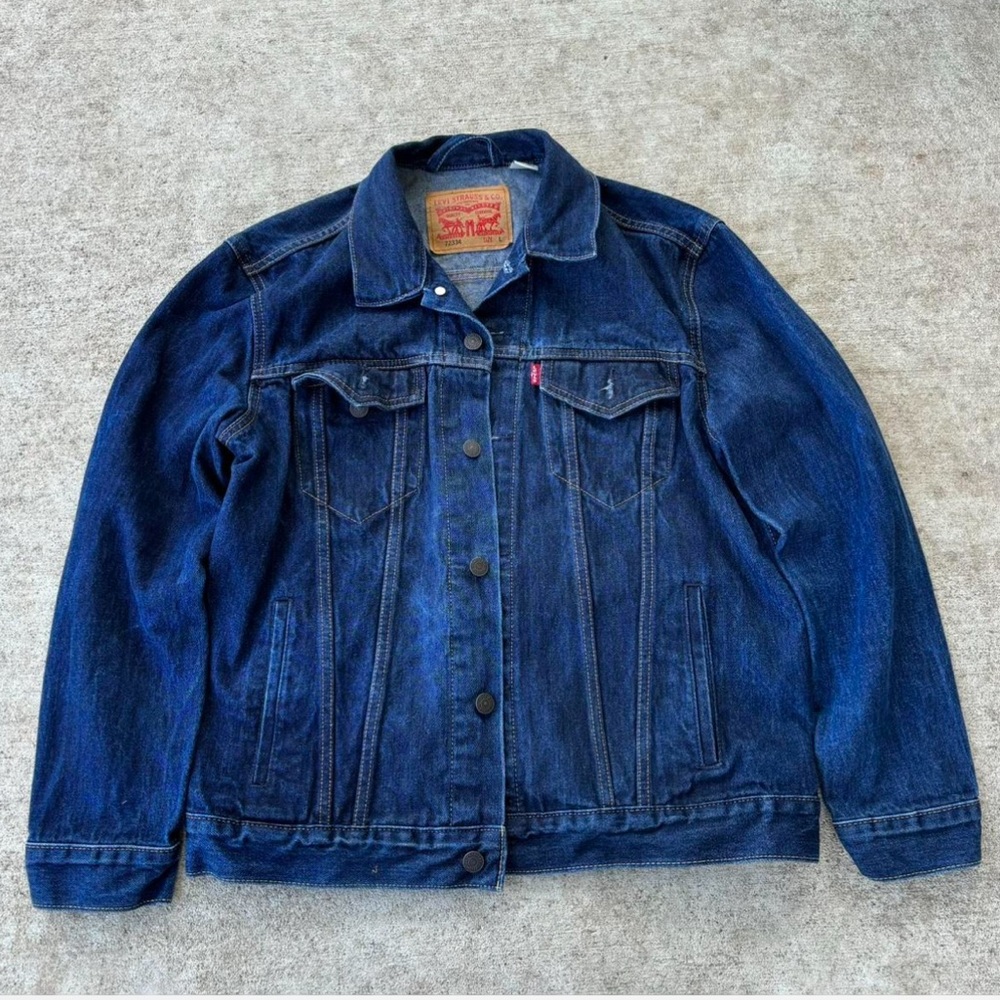 Levi’s denim jacket